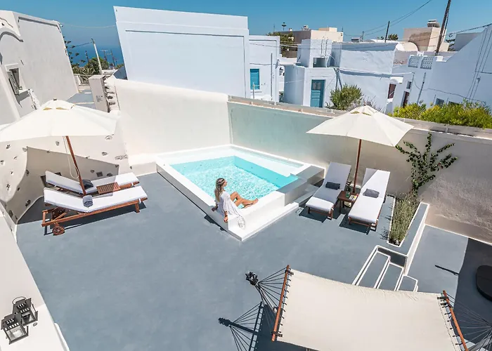 Veneston Suites, Kapari