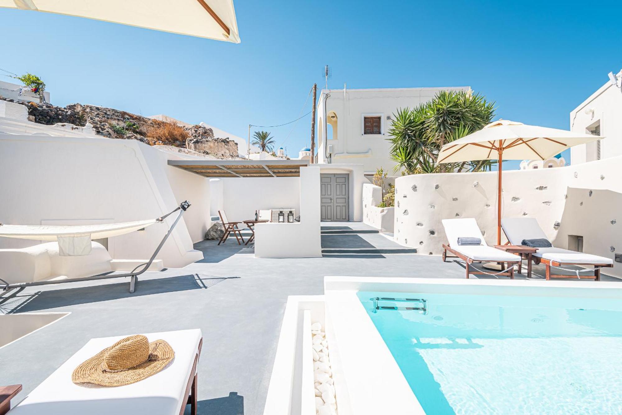 Veneston Suites, Kapari Villa *