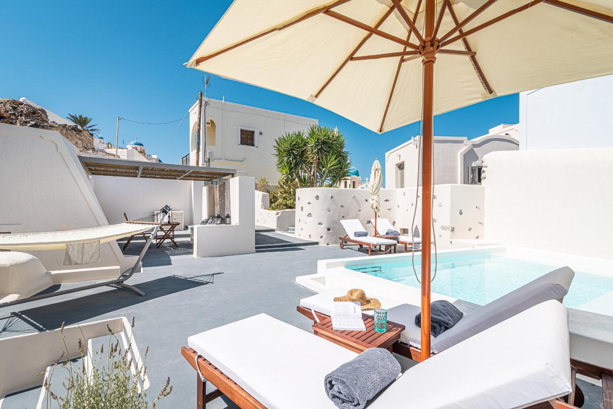 Veneston Suites, Kapari Villa *