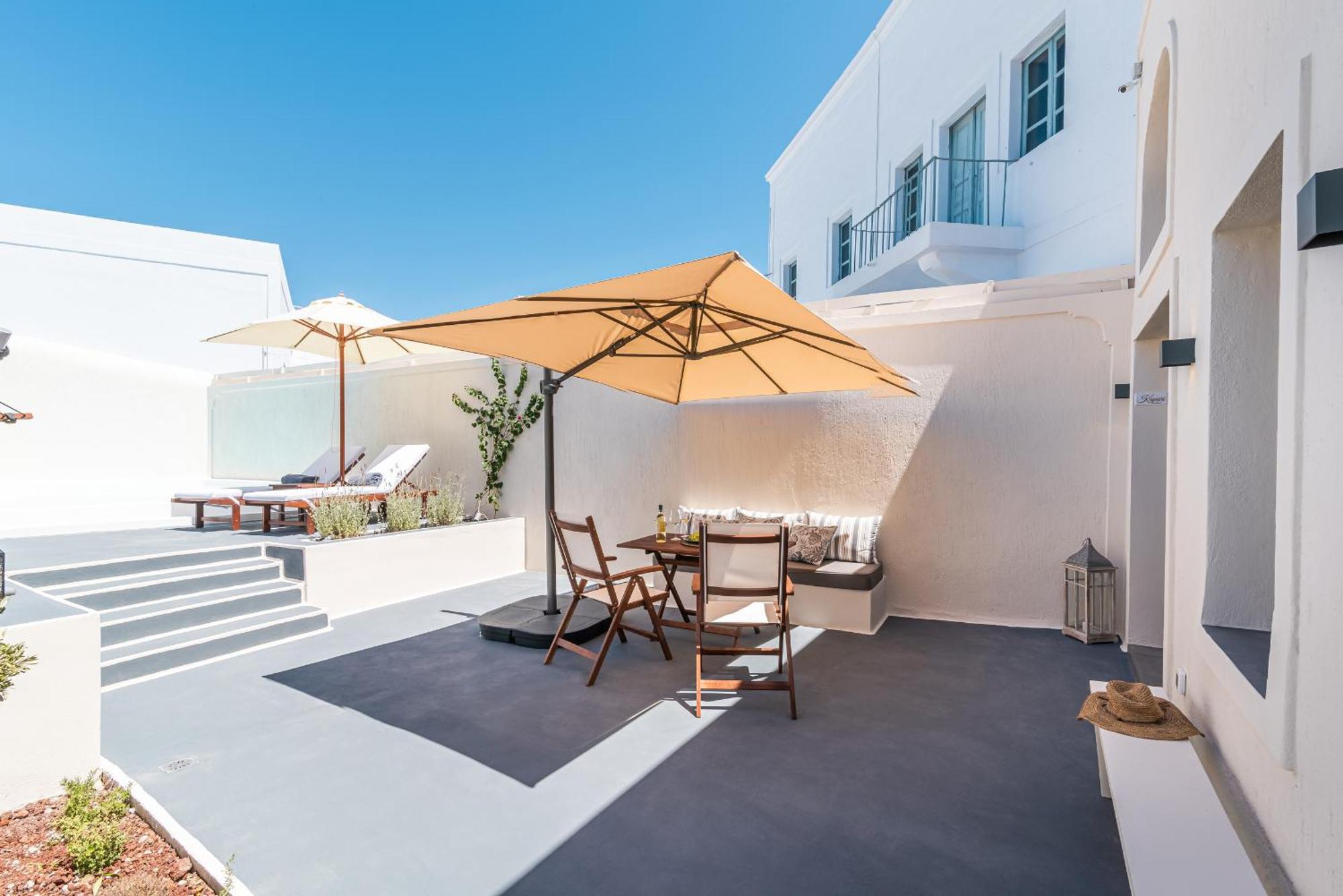 Villa Veneston Suites, Kapari