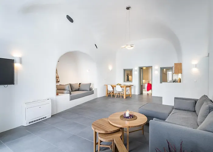 Veneston Suites, Kapari